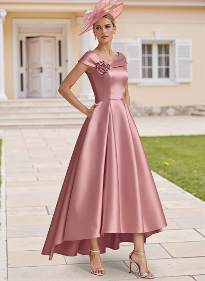 Classic A-Line Sleeveless Asymmetrical Satin Cocktail Dresses With Flower
