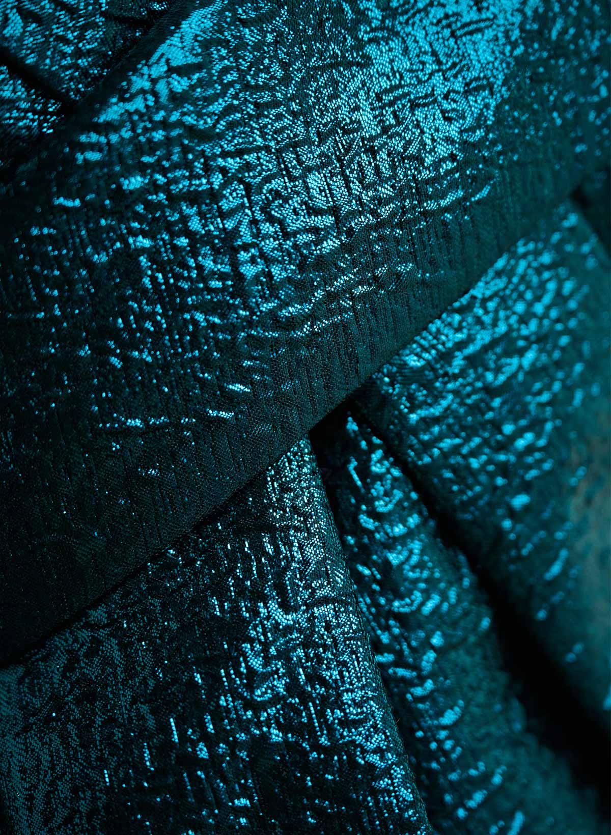 Flattering Sparkle & Shine Off-The-Shoulder Sleeveless Mermaid Floor-Length Evening Dresses