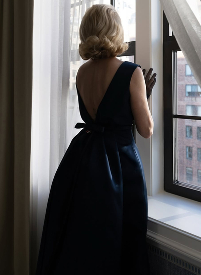 Elegant Sleeveless A-Line Floor-Length Satin Evening Dresses