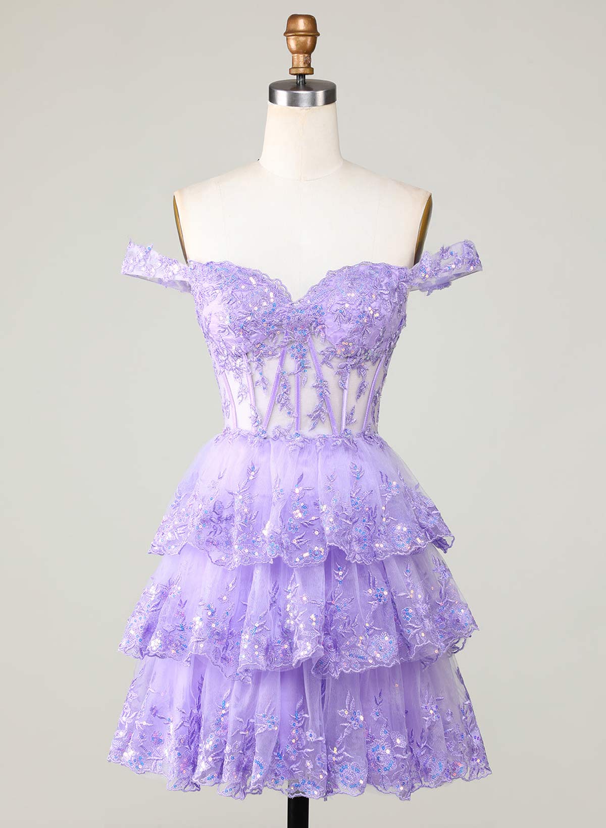 Sweetheart Sleeveless Tiered A-Line Short/Mini Tulle Homecoming Dresses With Sequins/Lace