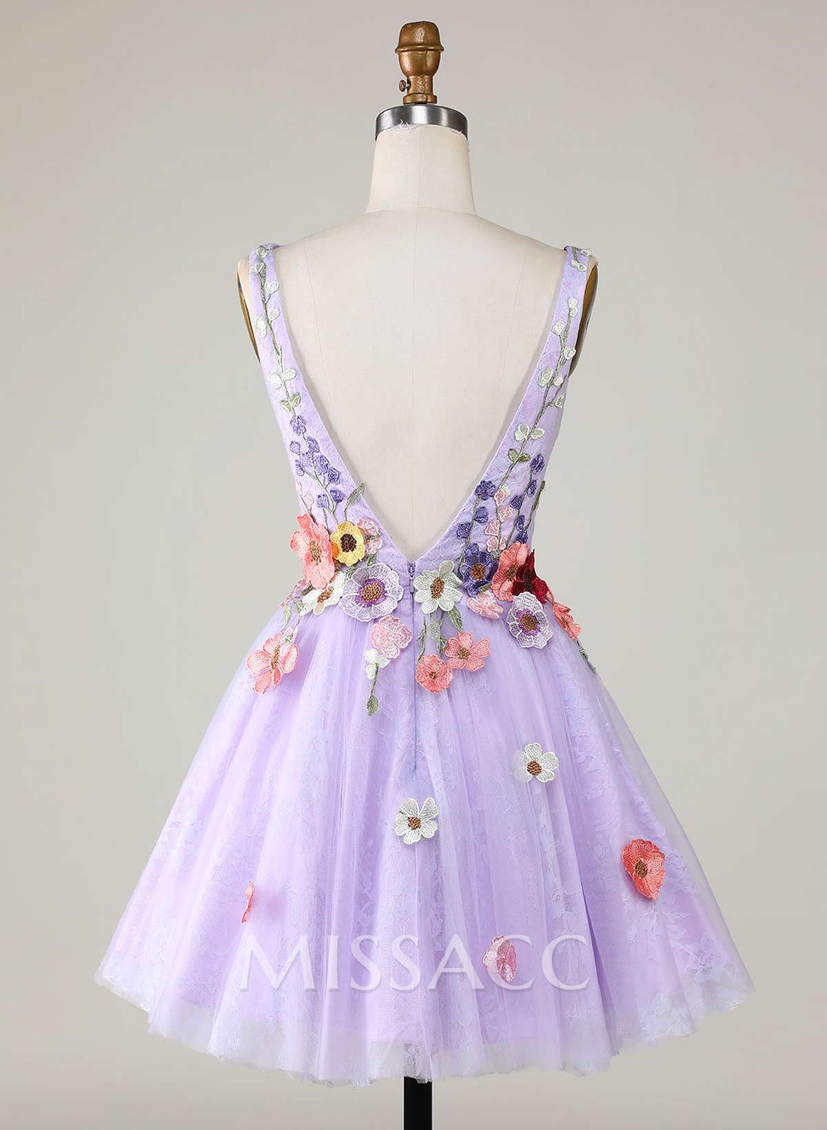 Flower(s) Sleeveless V-Neck A-Line Short/Mini Lace/Tulle Homecoming Dresses
