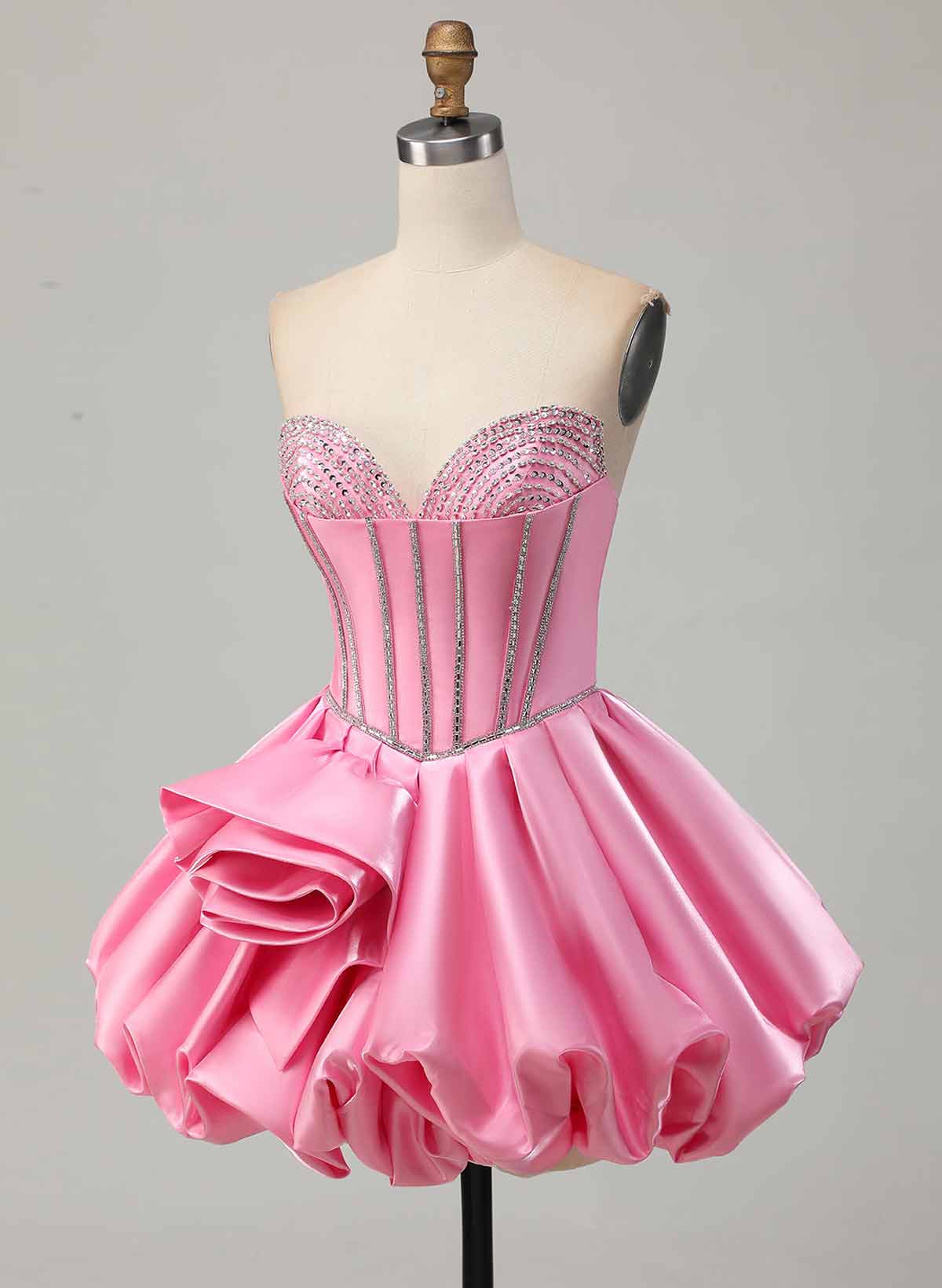 Beading Sweetheart Sleeveless A-Line Short/Mini Liquid Satin Homecoming Dresses With Ruffle