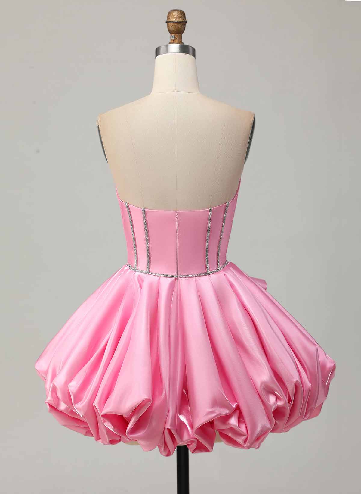Beading Sweetheart Sleeveless A-Line Short/Mini Liquid Satin Homecoming Dresses With Ruffle