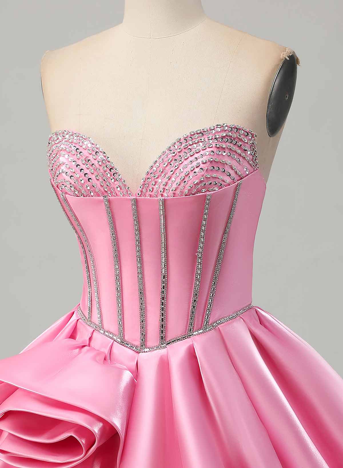 Beading Sweetheart Sleeveless A-Line Short/Mini Liquid Satin Homecoming Dresses With Ruffle
