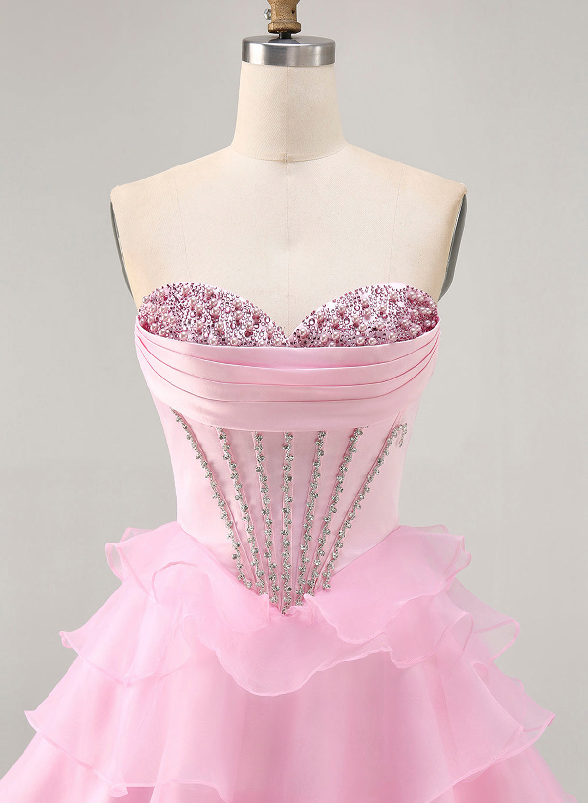 Rhinestone Beading Sweetheart Tiered A-Line Short/Mini Satin/Chiffon Homecoming Dresses