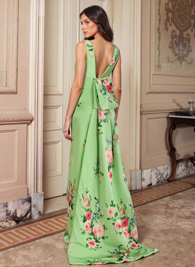Sheath/Column Plunge Neck Sleeveless Floor-Length Mother Of The Bride Dresses With Flower(s)