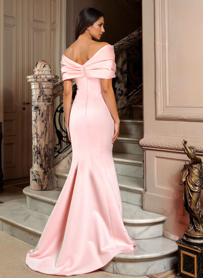 Elegant Bow(s) Off-The-Shoulder Mermaid Sweep Train Satin Mother Of The Bride Dresses