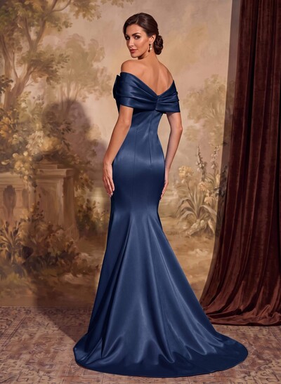 Elegant Bow(s) Off-The-Shoulder Mermaid Sweep Train Satin Mother Of The Bride Dresses