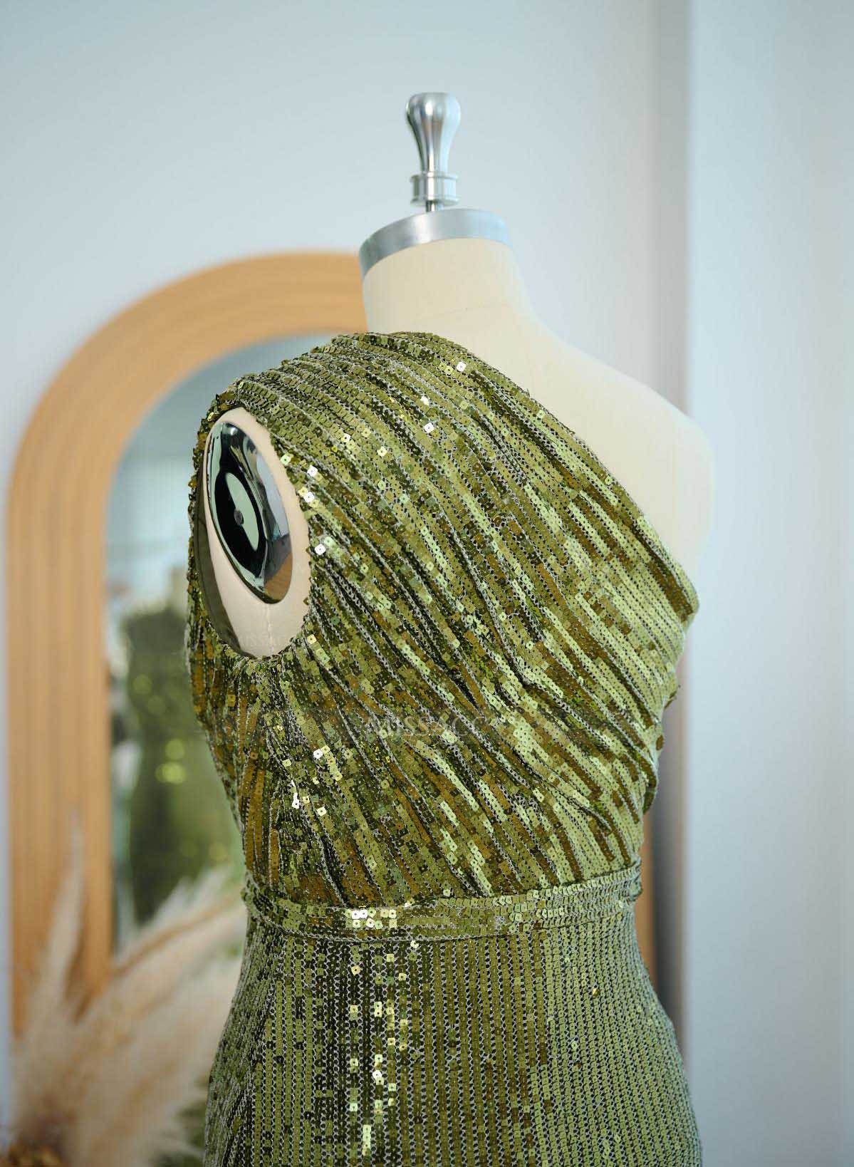 Sparkle & Shine One-Shoulder Back Slit Floor-Length Sequined Mother Of The Bride Dresses