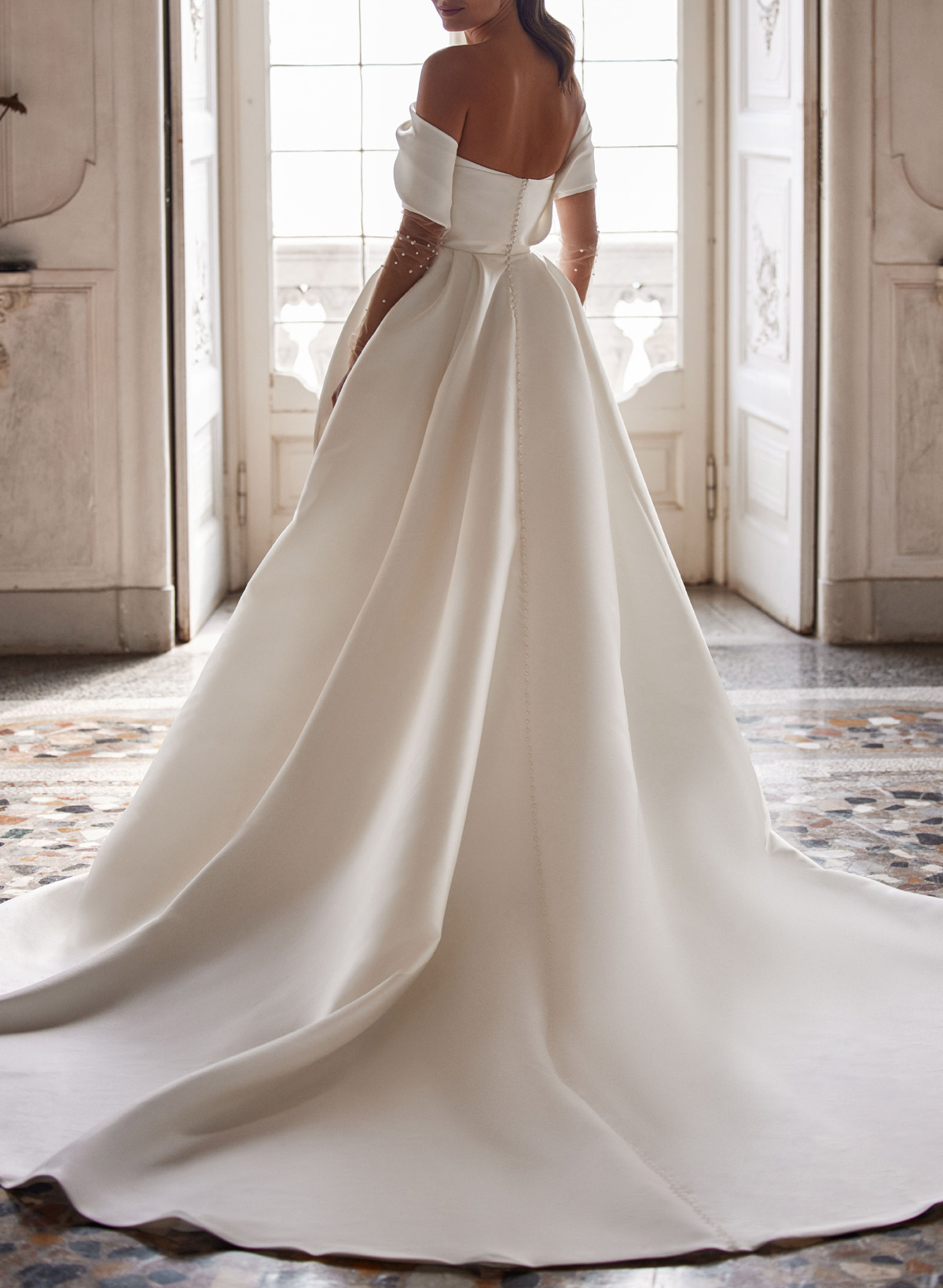 Elegant Off-The-Shoulder Detachable Sleeves A-Line Court Train Matte Satin Wedding Dresses With Beading