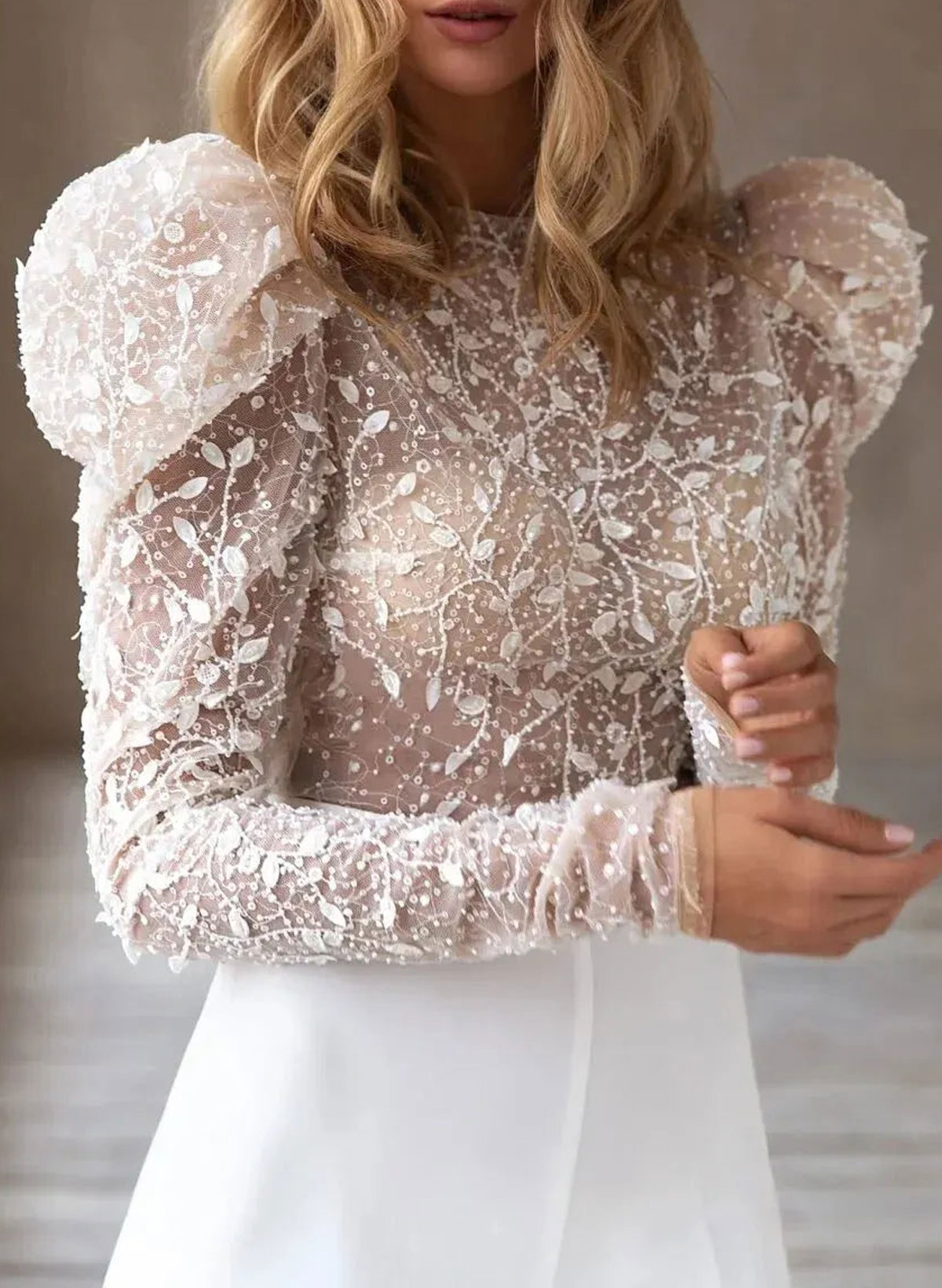 Elegant Scoop Neck Back Hole Long Sleeves Floor-Length Lace Wedding Pantsuit