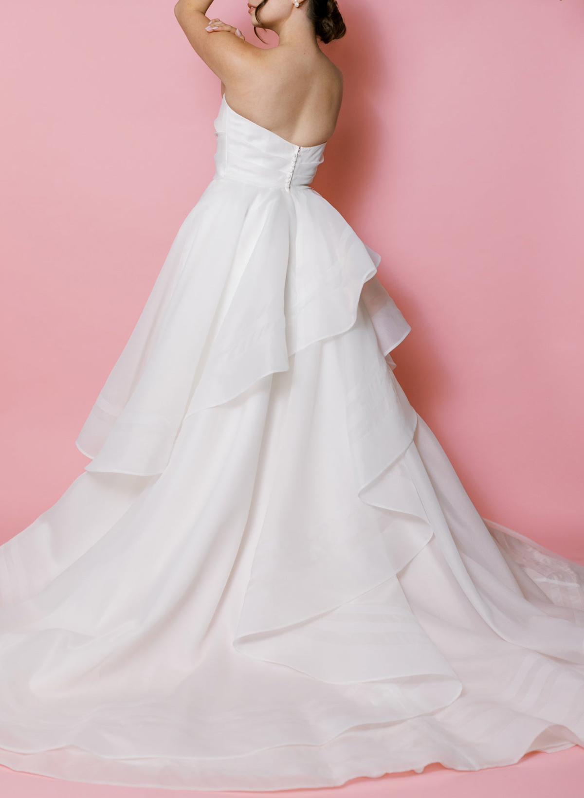 Elegant Strapless Sleeveless A-Line Cascading Ruffles Sweep Train Organza Wedding Dresses