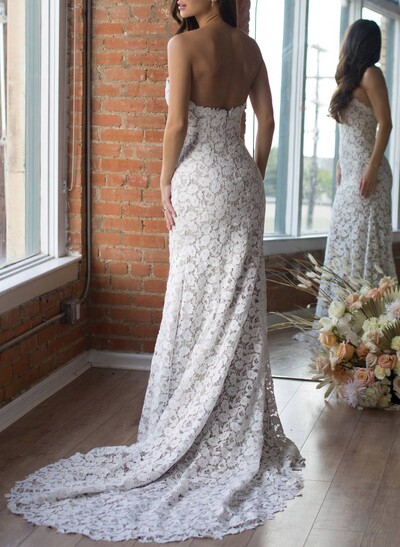 Elegant Sweetheart Sleeveless Mermaid Sweep Train Lace Wedding Dresses