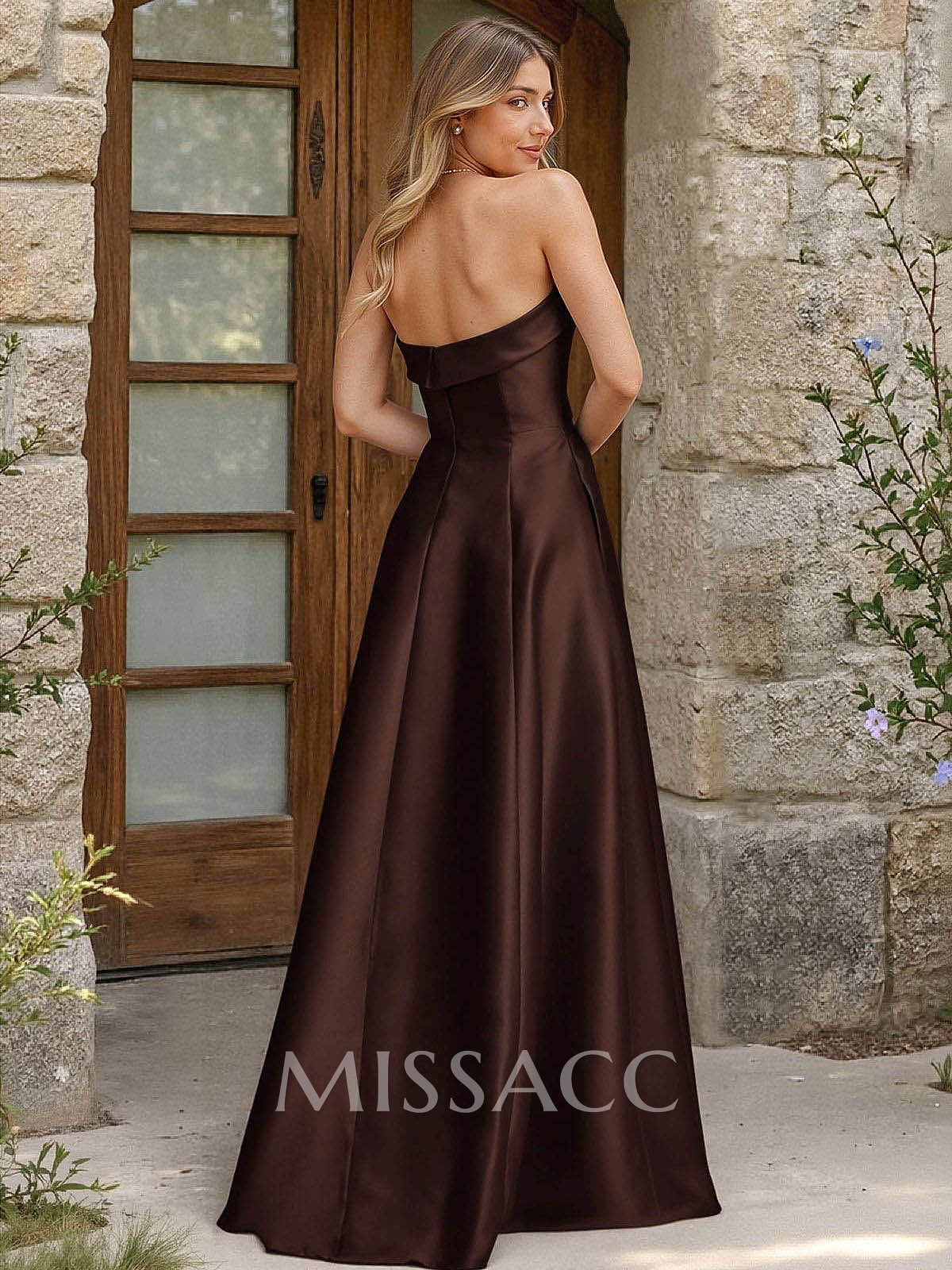 A-Line Strapless Sleeveless Floor-Length Satin Bridesmaid Dresses With Pockets A-Line Strapless Sleeveless Floor-Length Satin Bridesmaid Dresses With Pockets