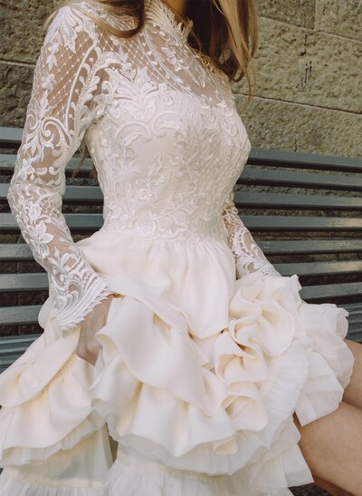 Elegant High Neck Long Sleeves Tiered A-Line Short/Mini Lace Cocktail Dresses