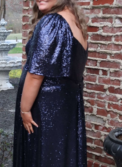 Sparkle & Shine Square Neckline 1/2 Sleeves Floor-Length Sequined Evening Dresses