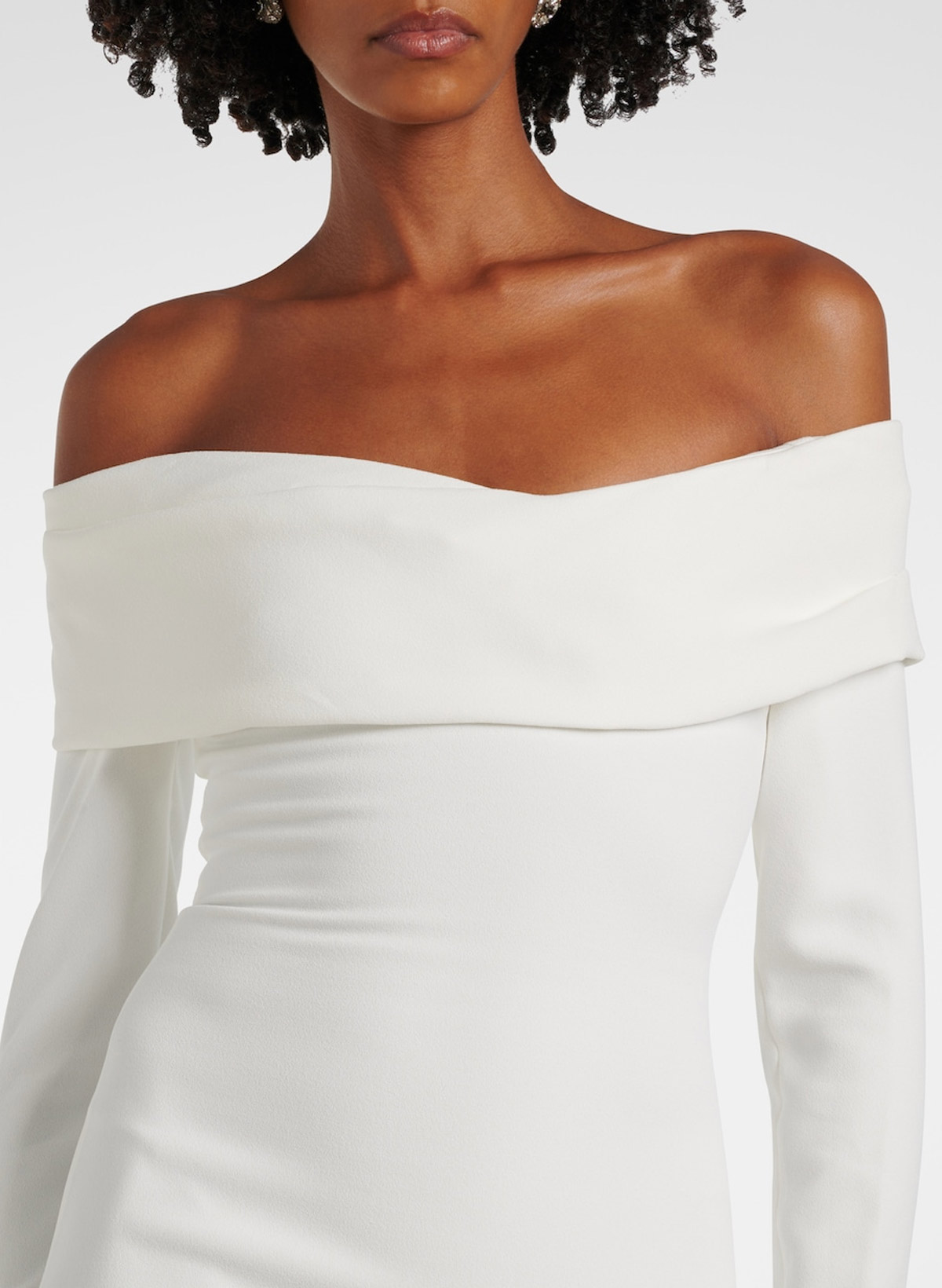 Elegant Off-The-Shoulder Long Sleeves Mermaid Sweep Train Elastic Satin Evening Dresses
