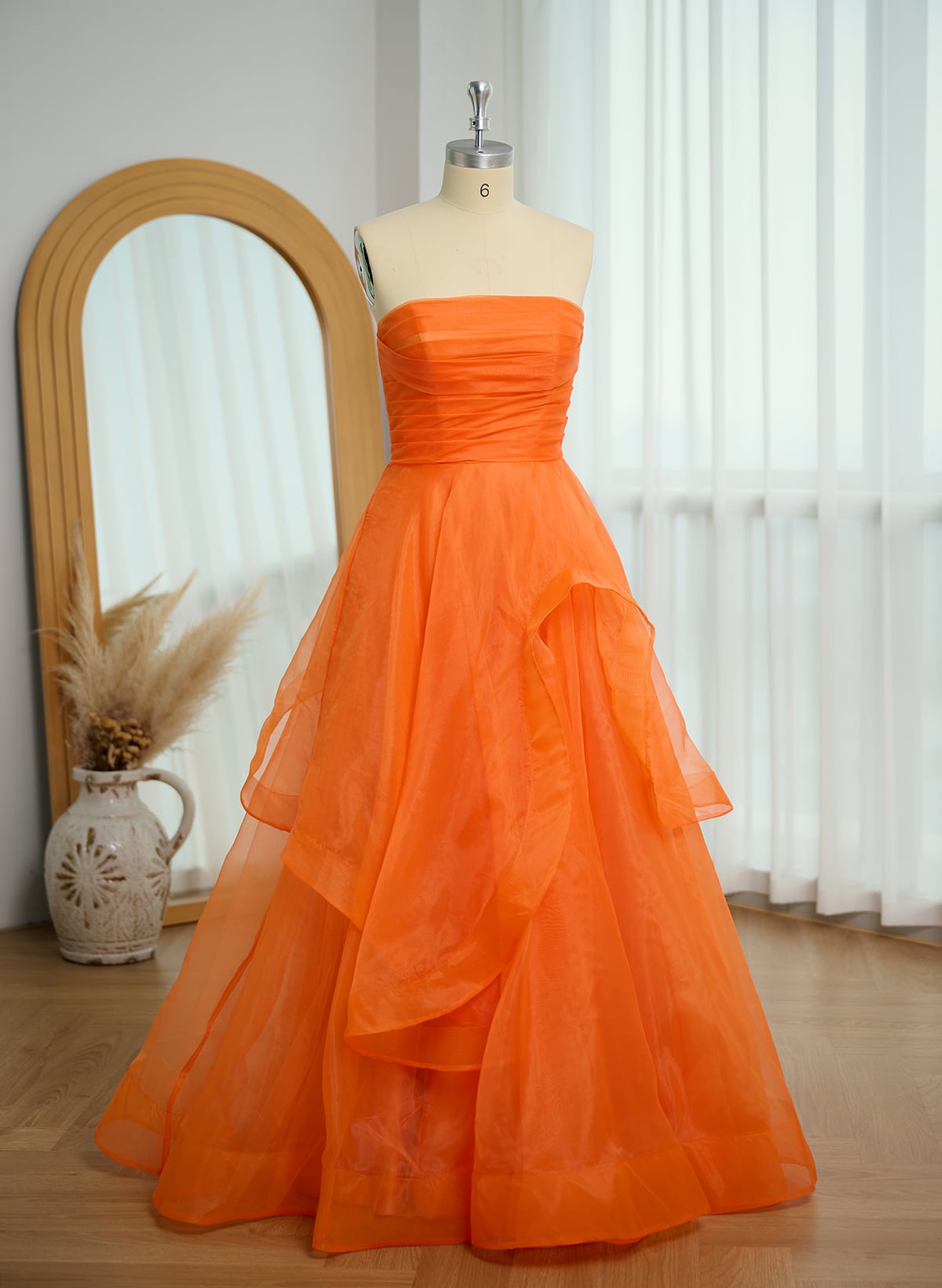 Elegant Strapless Sleeveless Tiered Ruffle A-Line Floor-Length Tulle Evening Dresses