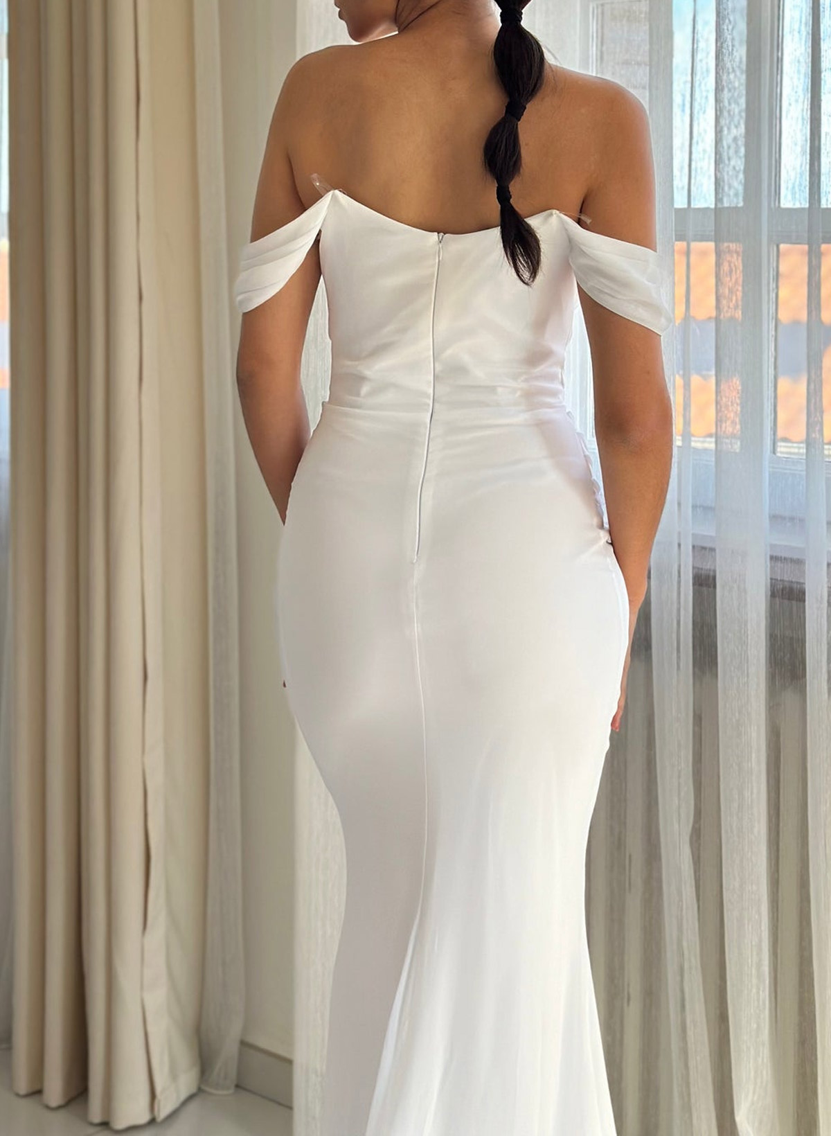 Elegant Off-The-Shoulder Sleeveless Mermaid Sweep Train Chiffon Evening Dresses