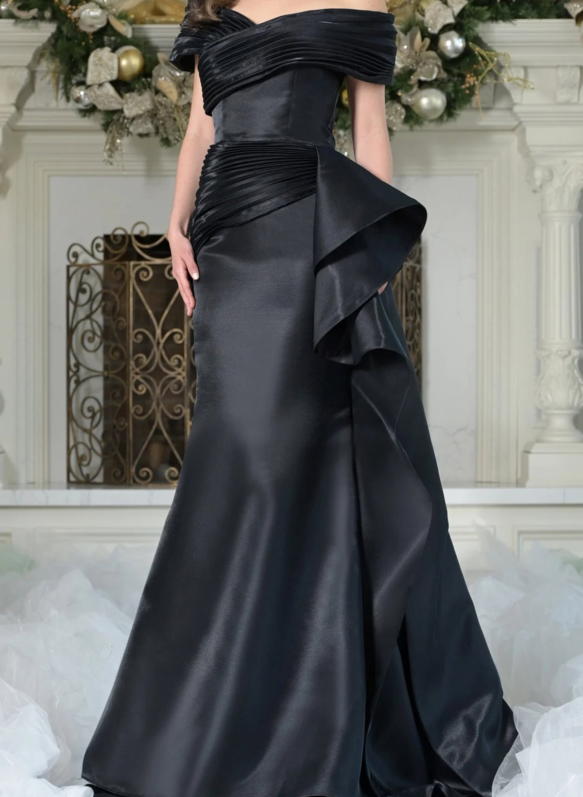 Elegant Off-The-Shoulder Mermaid Sweep Train Satin Evening Dresses With Cascading Ruffles/Pleated