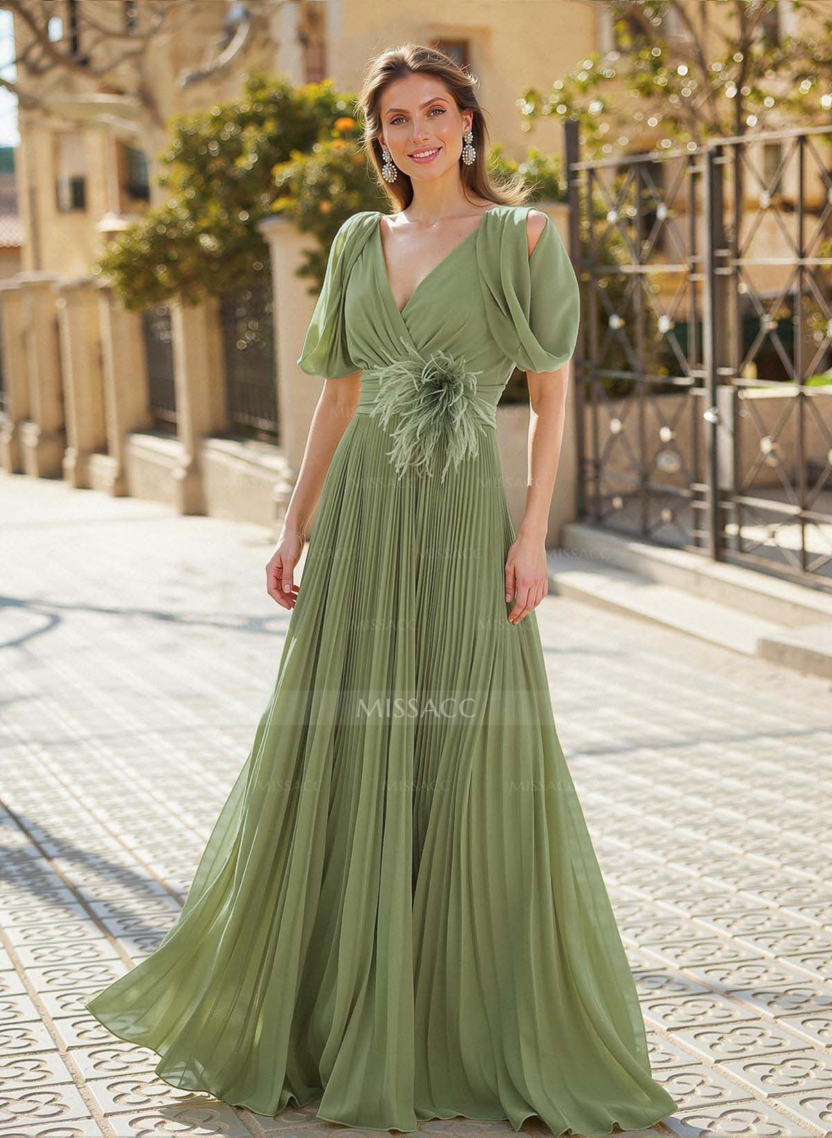 Elegant V-Neck Sleeveless A-Line Floor-Length Chiffon Evening Dresses With Pleated