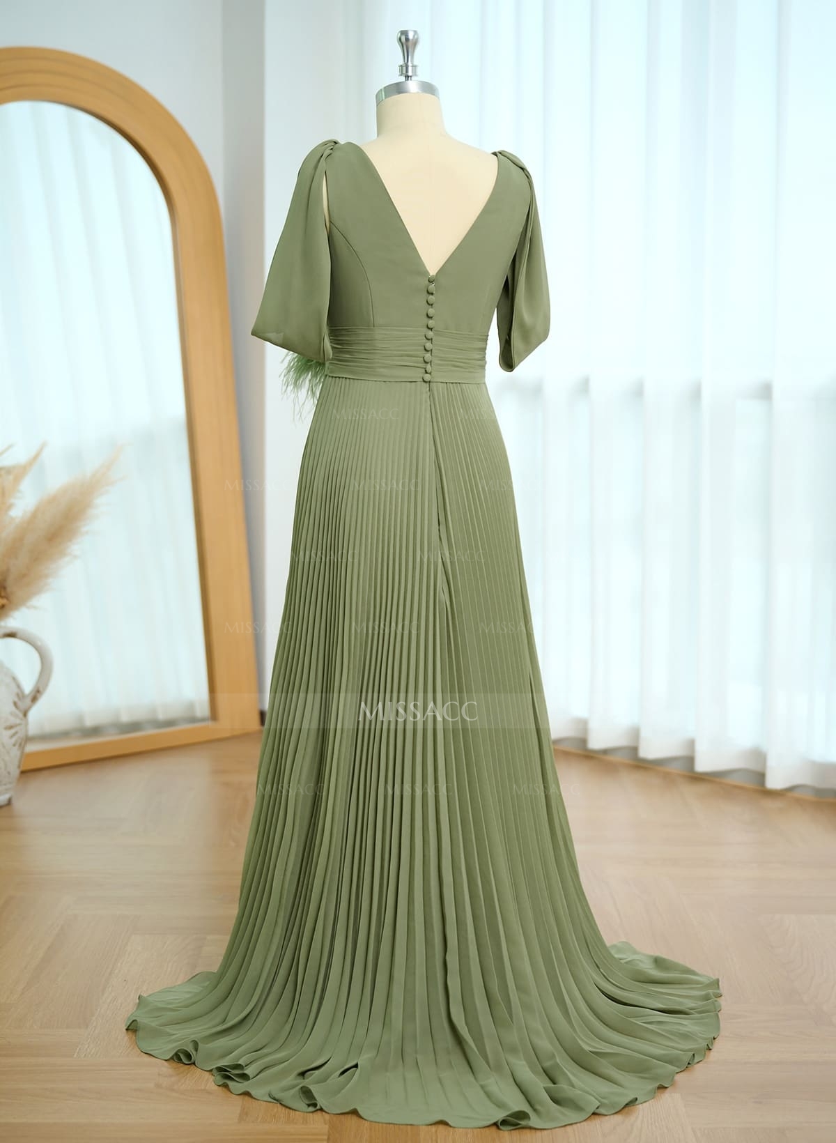 Elegant V-Neck Sleeveless A-Line Floor-Length Chiffon Evening Dresses With Pleated