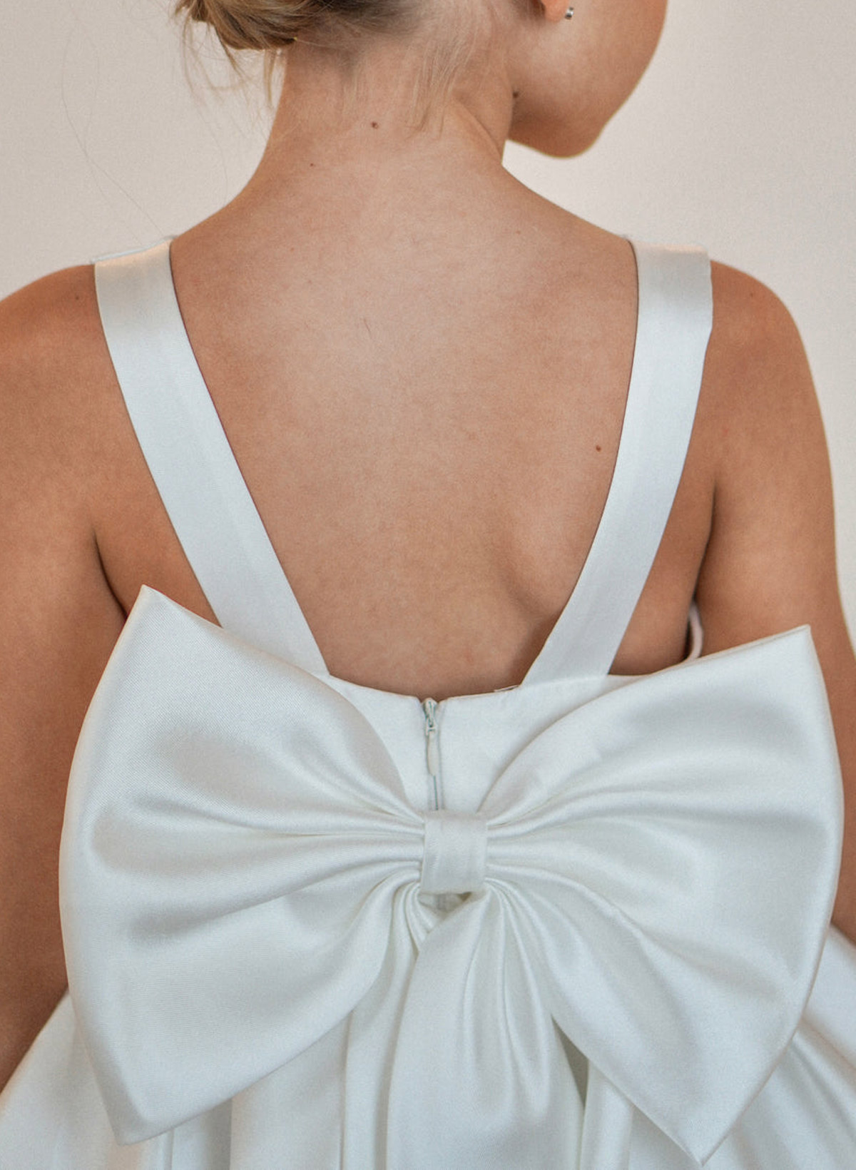 Scoop Neck Sleeveless A-Line Floor-Length Satin Flower Girl Dresses With Bow(s)