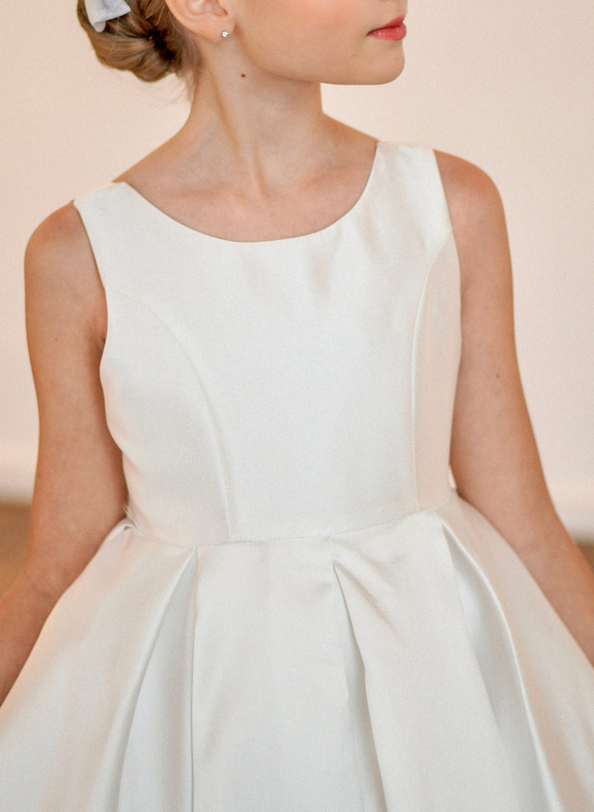 Scoop Neck Sleeveless A-Line Floor-Length Satin Flower Girl Dresses With Bow(s)