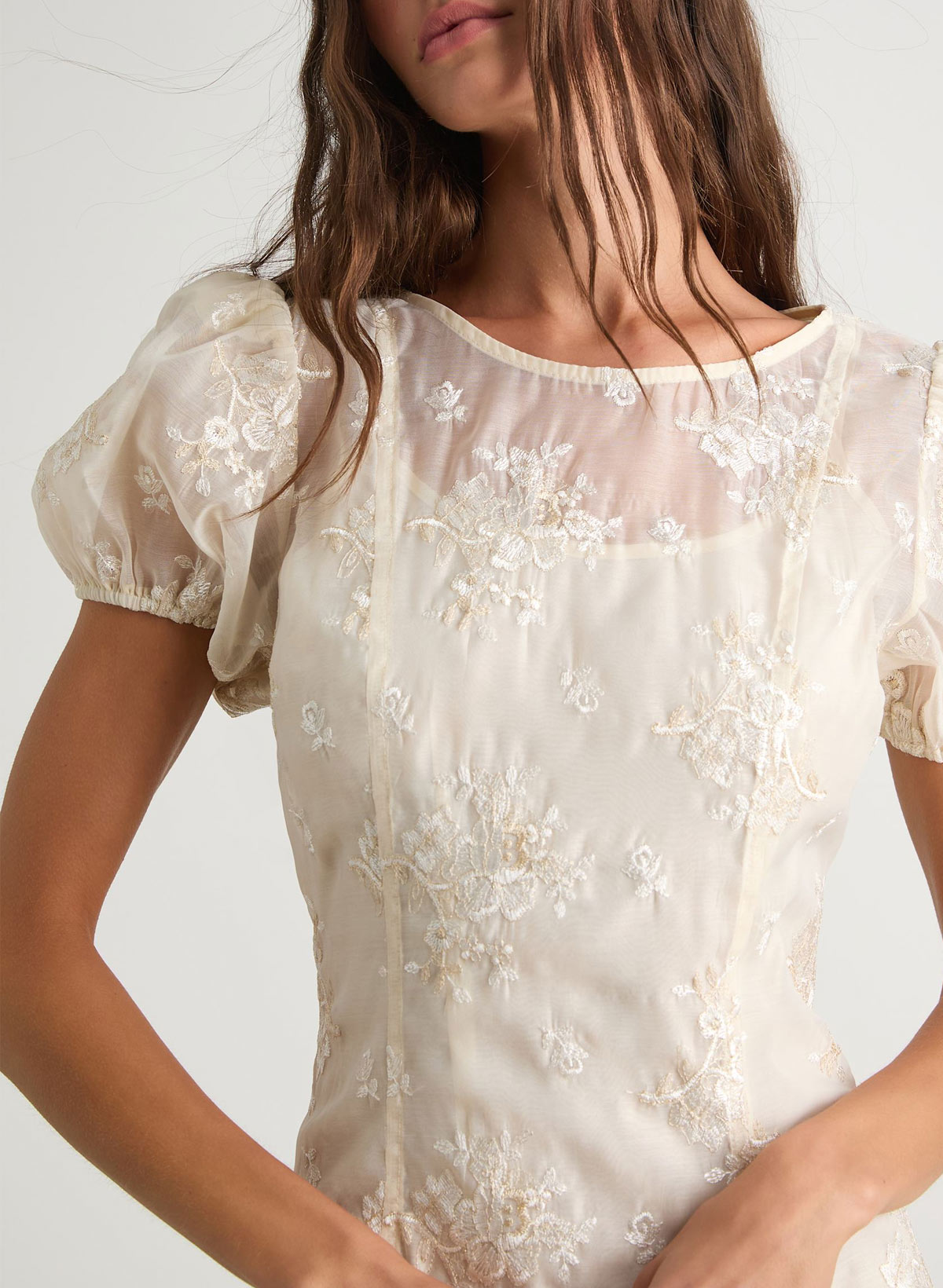 Elegant Scoop Neck Short Sleeves A-Line Tea-Length Homecoming Dresses With Flower(s)