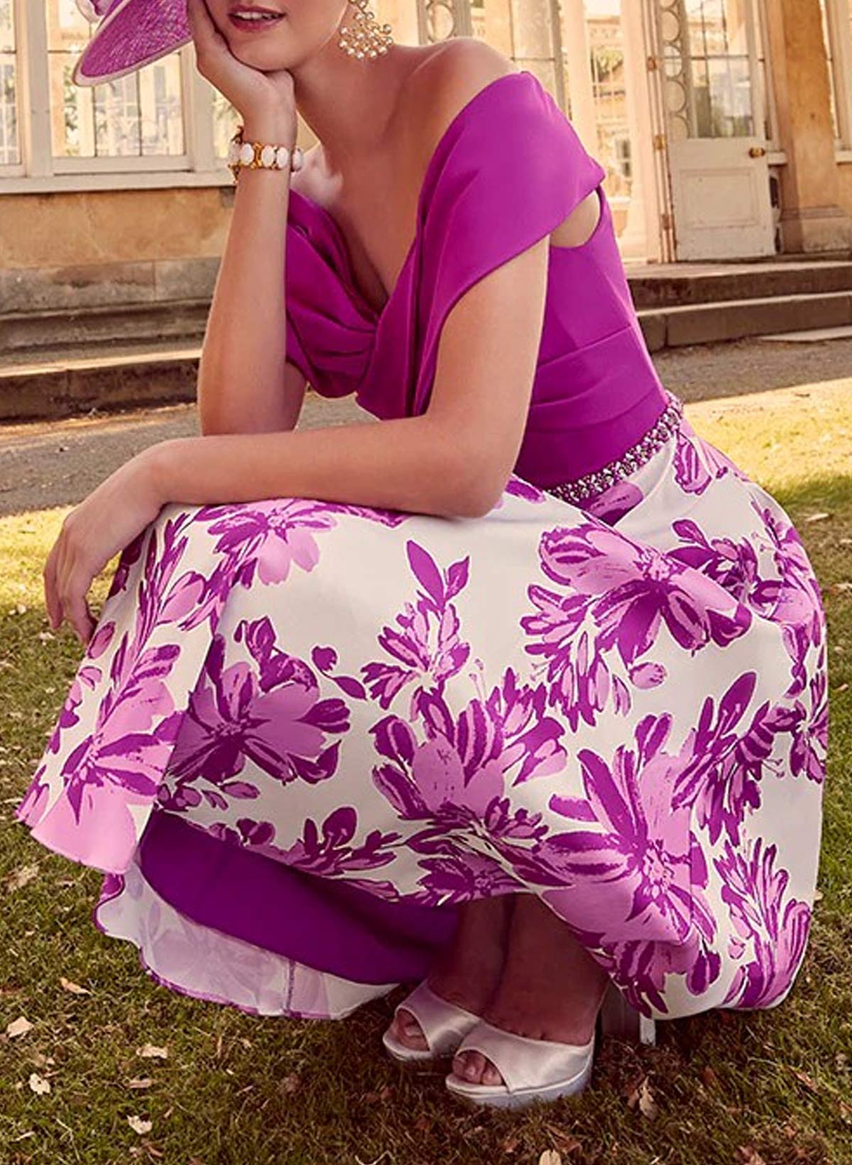 Off-The-Shoulder A-Line Tea-Length Stretch Chiffon Mother Of The Bride Dresses With Beading/Sequins