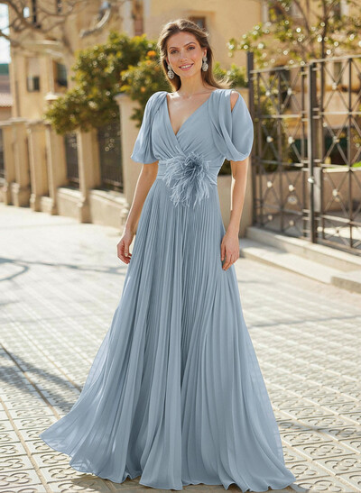 Elegant V-Neck Sleeveless A-Line Floor-Length Chiffon Mother Of The Bride Dresses With Pleated