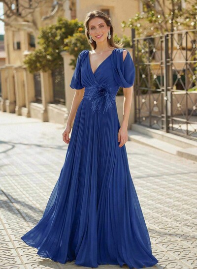 Elegant V-Neck Sleeveless A-Line Floor-Length Chiffon Mother Of The Bride Dresses With Pleated