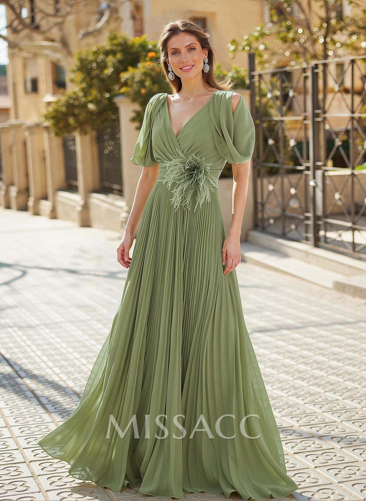 Elegant V-Neck Sleeveless A-Line Floor-Length Chiffon Mother Of The Bride Dresses With Pleated Elegant V-Neck Sleeveless A-Line Floor-Length Chiffon Mother Of The Bride Dresses With Pleated