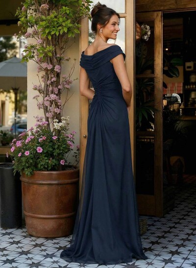 Elegant Off-The-Shoulder Sleeveless Sweep Train Chiffon Mother Of The Bride Dresses With High Split