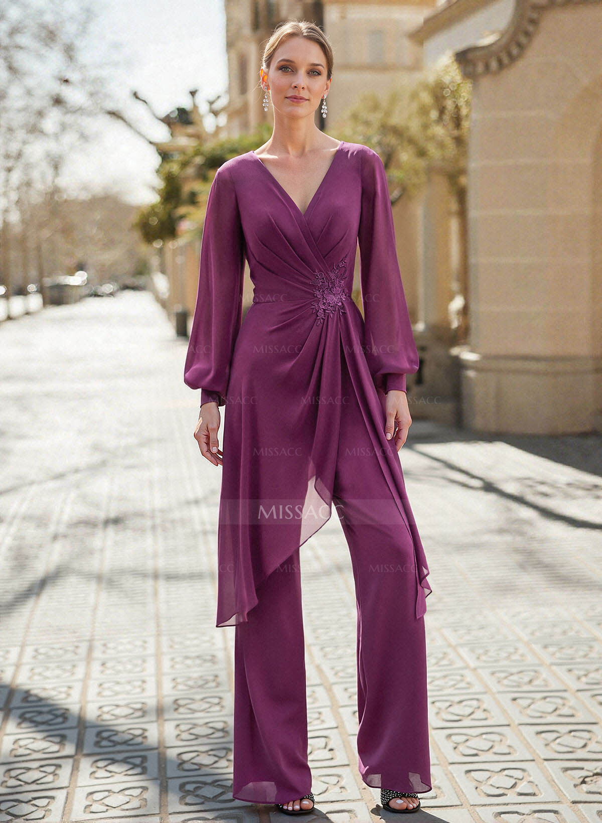 Jumpsuit/Pantsuit V-Neck Long Sleeves Floor-Length Chiffon Mother Of The Bride Dresses With Appliques Lace