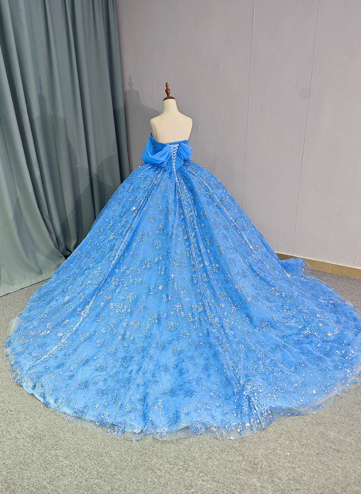 Ball-Gown Off-The-Shoulder Cape Sleeves Royal Prom Dresses With Sequins/Rhinestone
