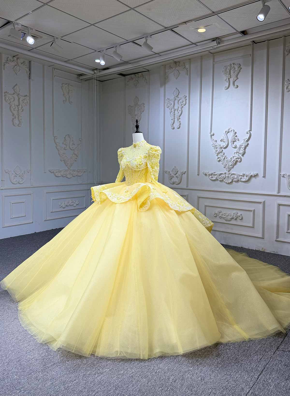 Ball-Gown High Neck 3/4 Sleeves Royal Prom Dresses With Beading/Appliques Lace