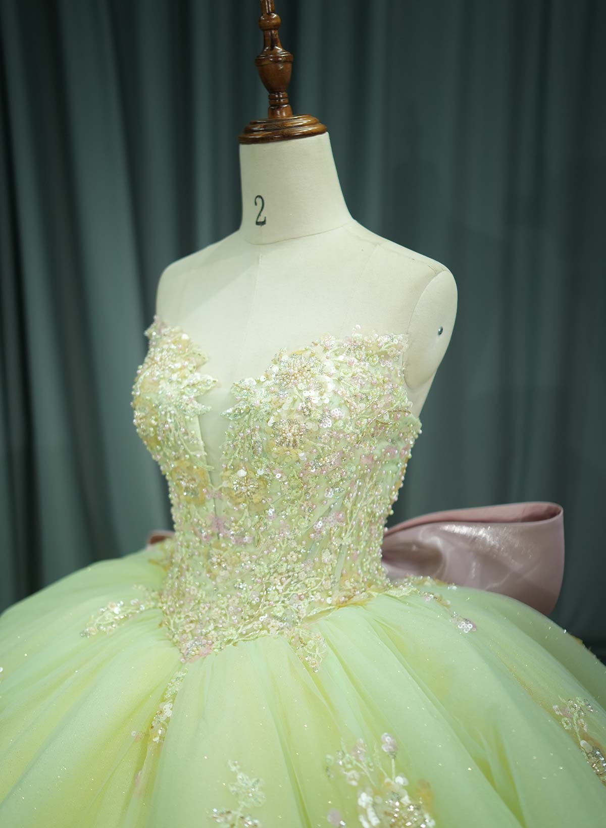 Ball-Gown Sweetheart Sleeveless Royal Prom Dresses With Bow(s)/Beading/Sequins