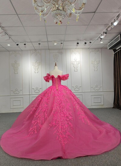 Luxury Off-The-Shoulder Ball-Gown Chapel Train Tulle Prom Dresses With Ruffle/Sequins