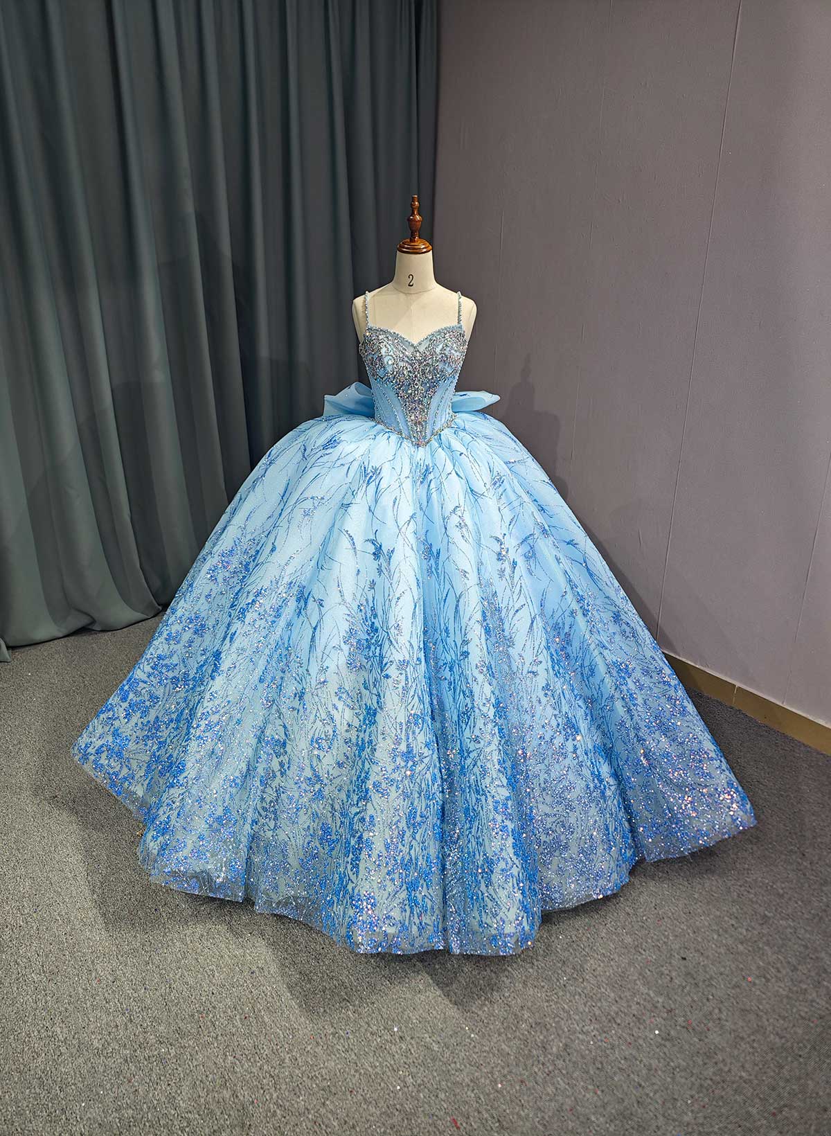 Ball-Gown V-Neck Royal Prom Dresses With Bow(s)/Sequins/Rhinestone