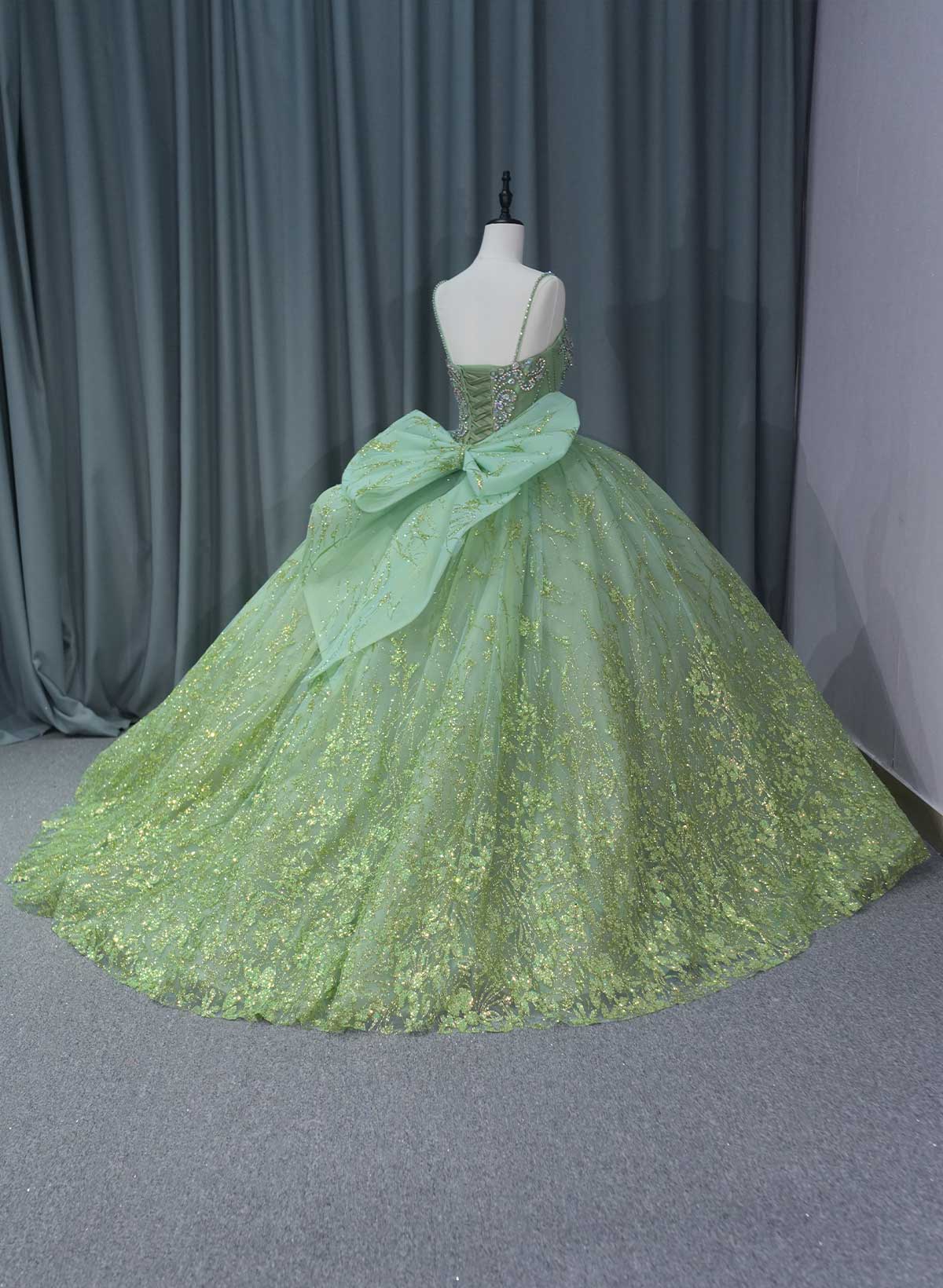 Ball-Gown V-Neck Royal Prom Dresses With Bow(s)/Sequins/Rhinestone