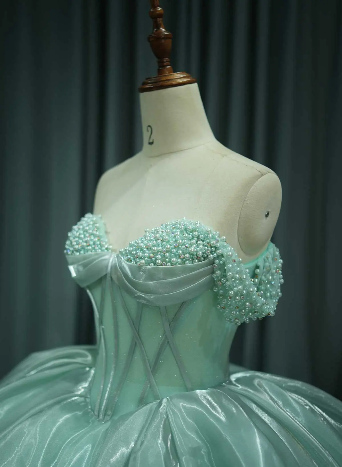 Ball-Gown Sweetheart Cape Sleeves Royal Prom Dresses With Beading/Rhinestone