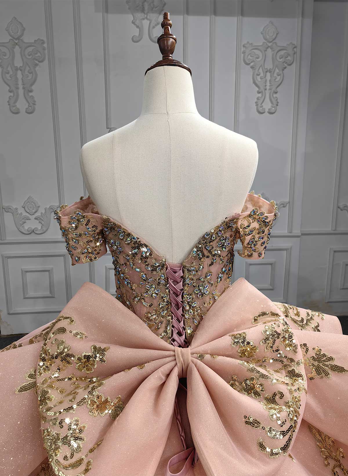 Ball-Gown Off-The-Shoulder Royal Prom Dresses With Bow(s)/Sequins/Appliques Lace