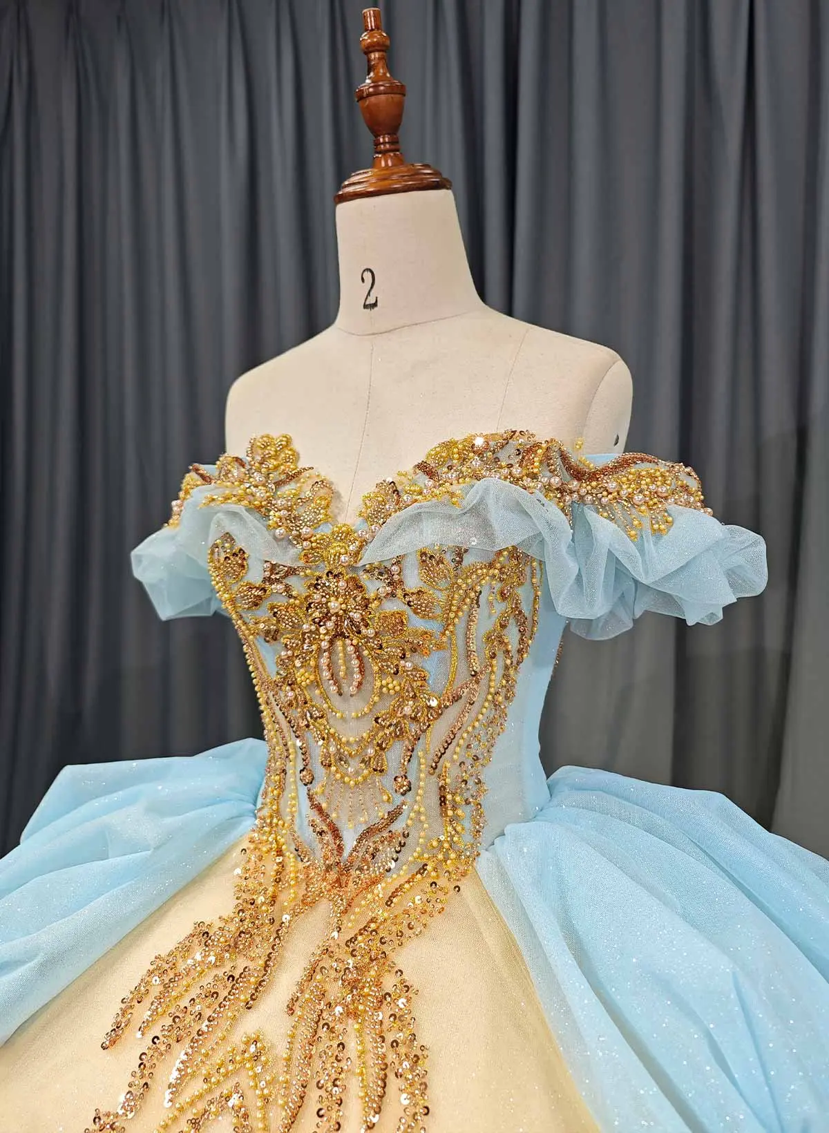 Ball-Gown Off-The-Shoulder Sleeveless Royal Prom Dresses With Beading/Sequins