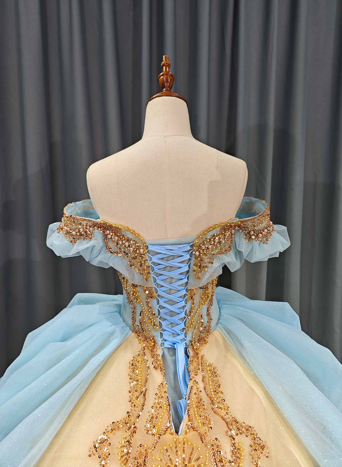Ball-Gown Off-The-Shoulder Sleeveless Royal Prom Dresses With Beading/Sequins