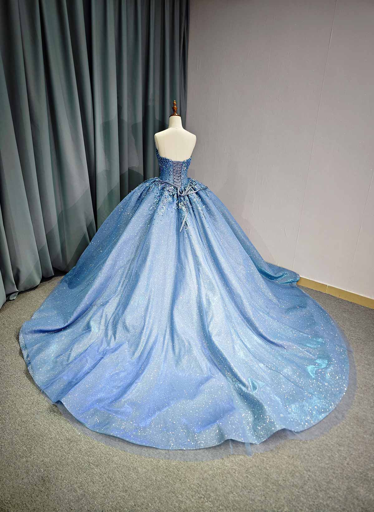 Ball-Gown Sweetheart Sleeveless Royal Prom Dresses With Beading/Sequins/Rhinestone