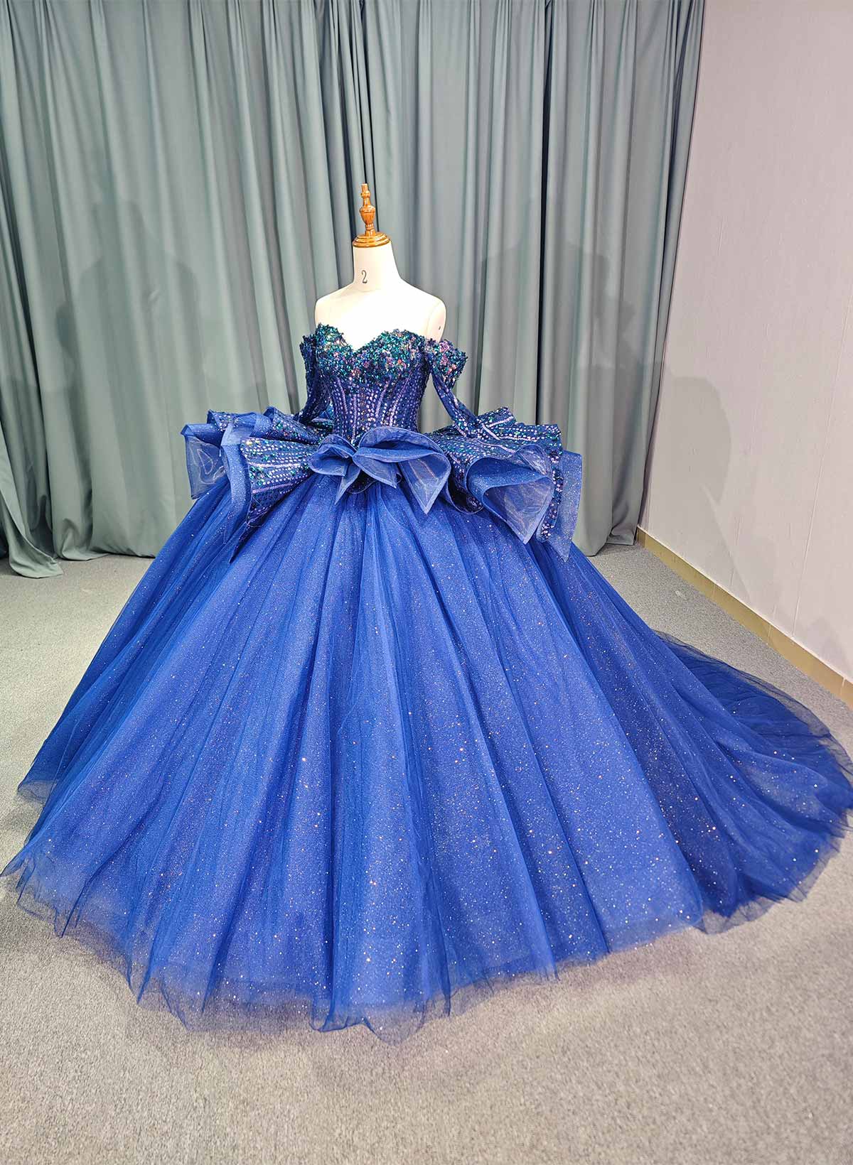 Ball-Gown Off-The-Shoulder Long Sleeves Royal Prom Dresses With Beading/Sequins