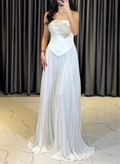 Elegant Strapless Sleeveless A-Line Floor-Length Pleated Chiffon/Matte Satin Wedding Dresses