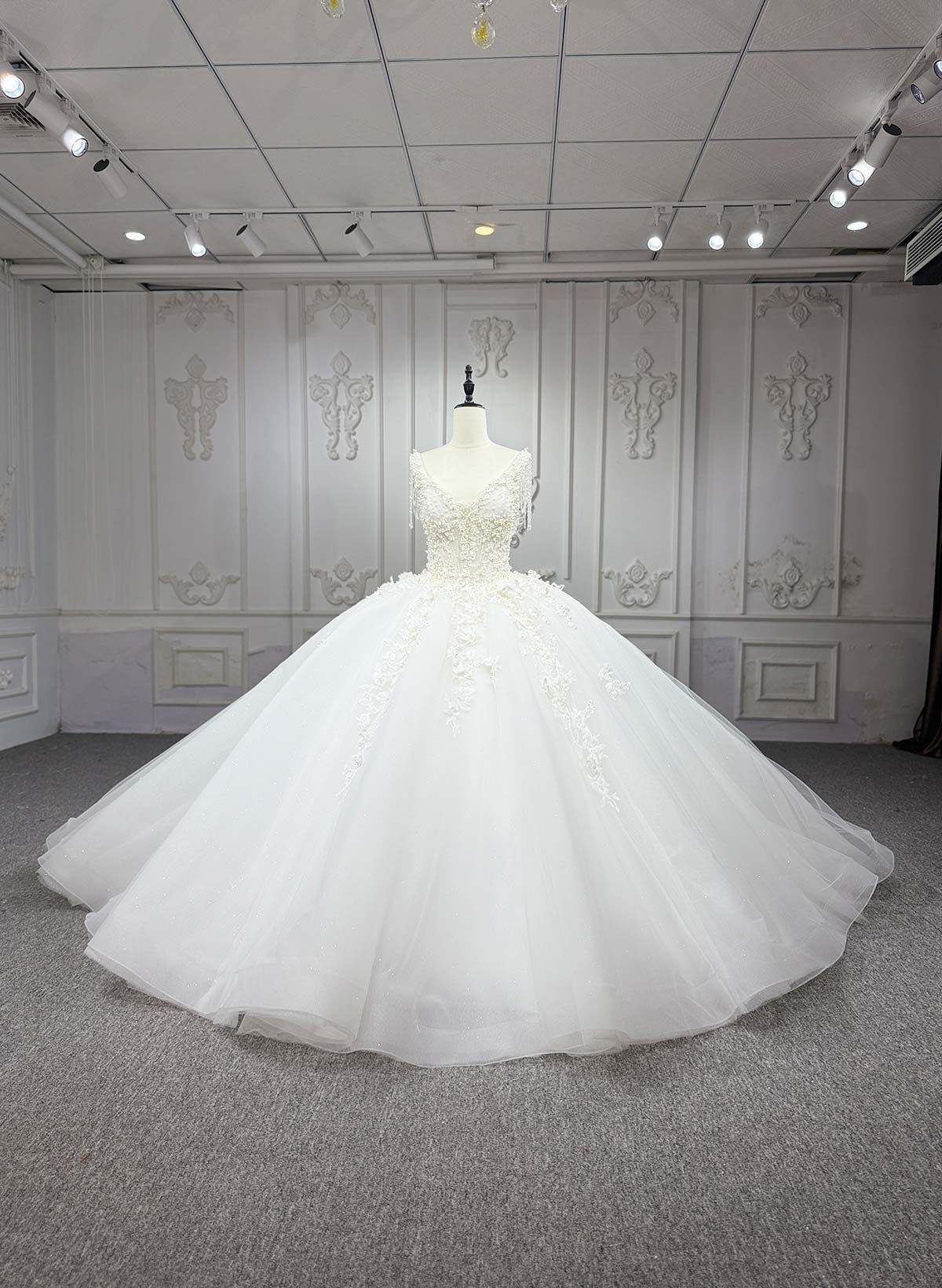 Ball-Gown Plunge Neck Cape Sleeves Royal Wedding Dresses With Beading/Flower(s)
