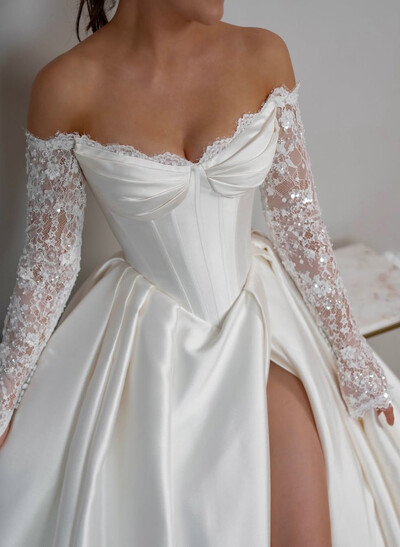 Sweetheart Off-The-Shoulder Long Sleeves A-Line Court Train Matte Satin Wedding Dresses With Lace/High Split